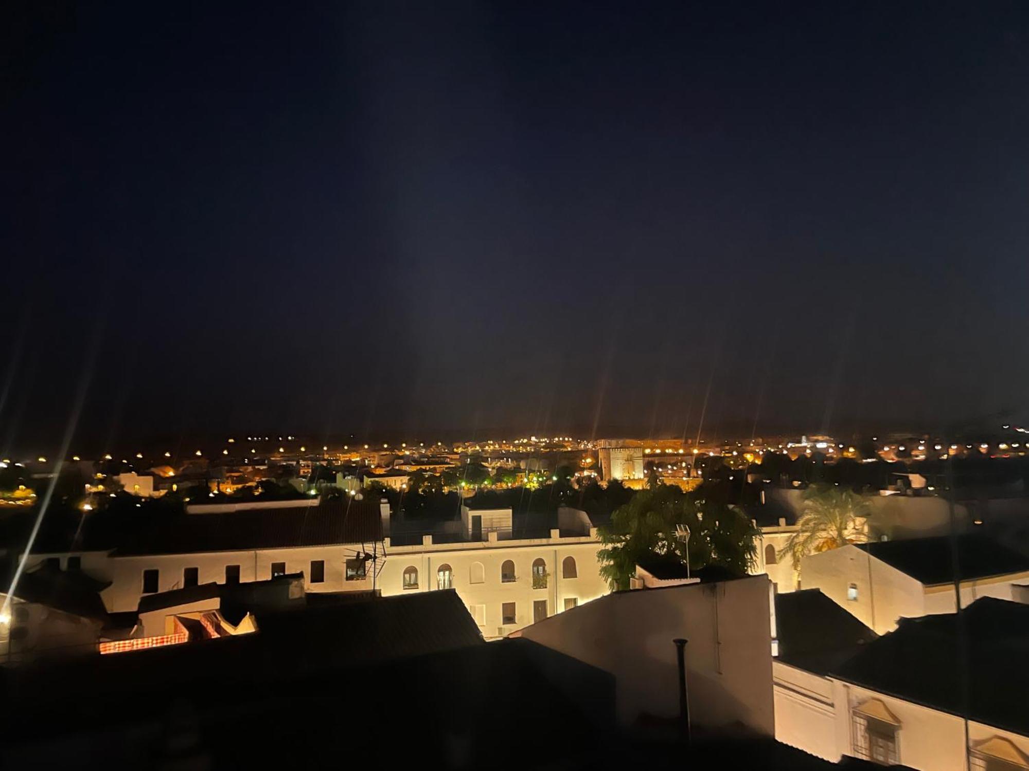 Atico De La Sultana Con Terraza Privada Apartamento Córdova Exterior foto